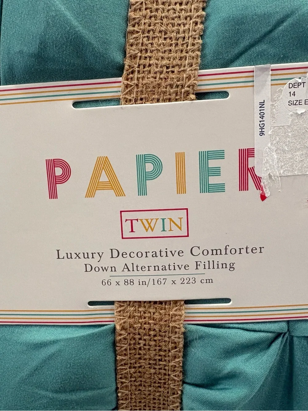 NEW Papier Twin Luxury Decorative Comforter - Teal- down alternative